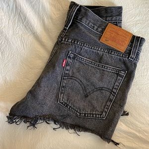 501 Levi denim shorts W27